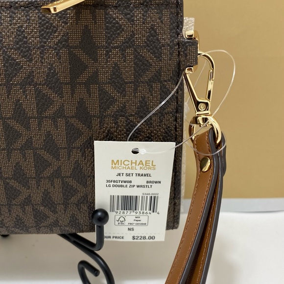 Michael kors wallet - Picture 7 of 9